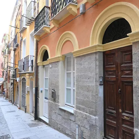 The Lemon House *